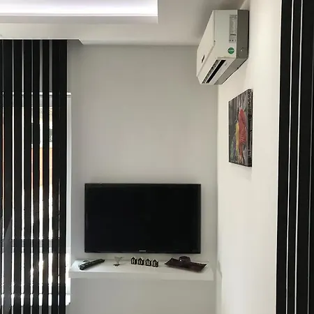 Apartment Ajla Tuzla Exterior photo