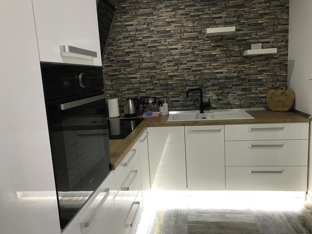 Ajla Apartma