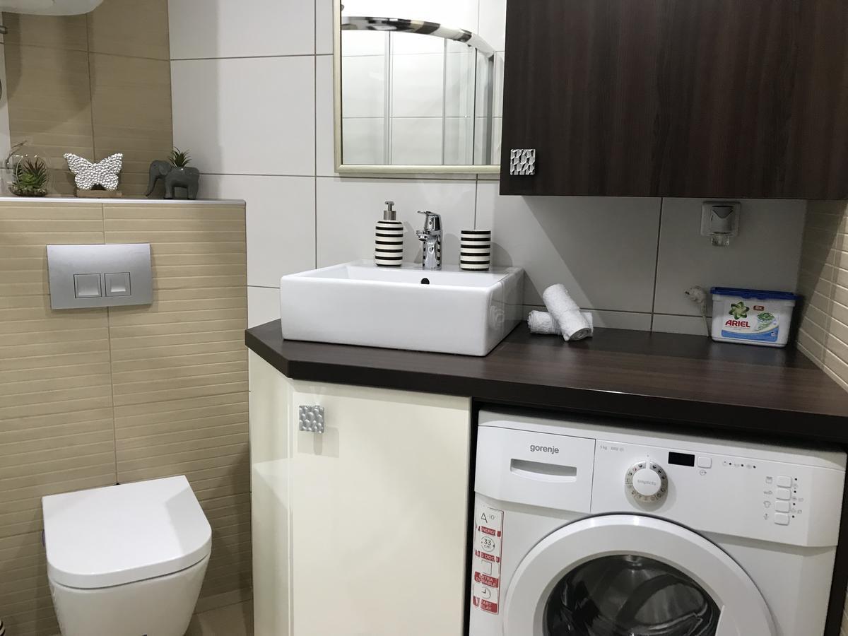 Ajla Apartma